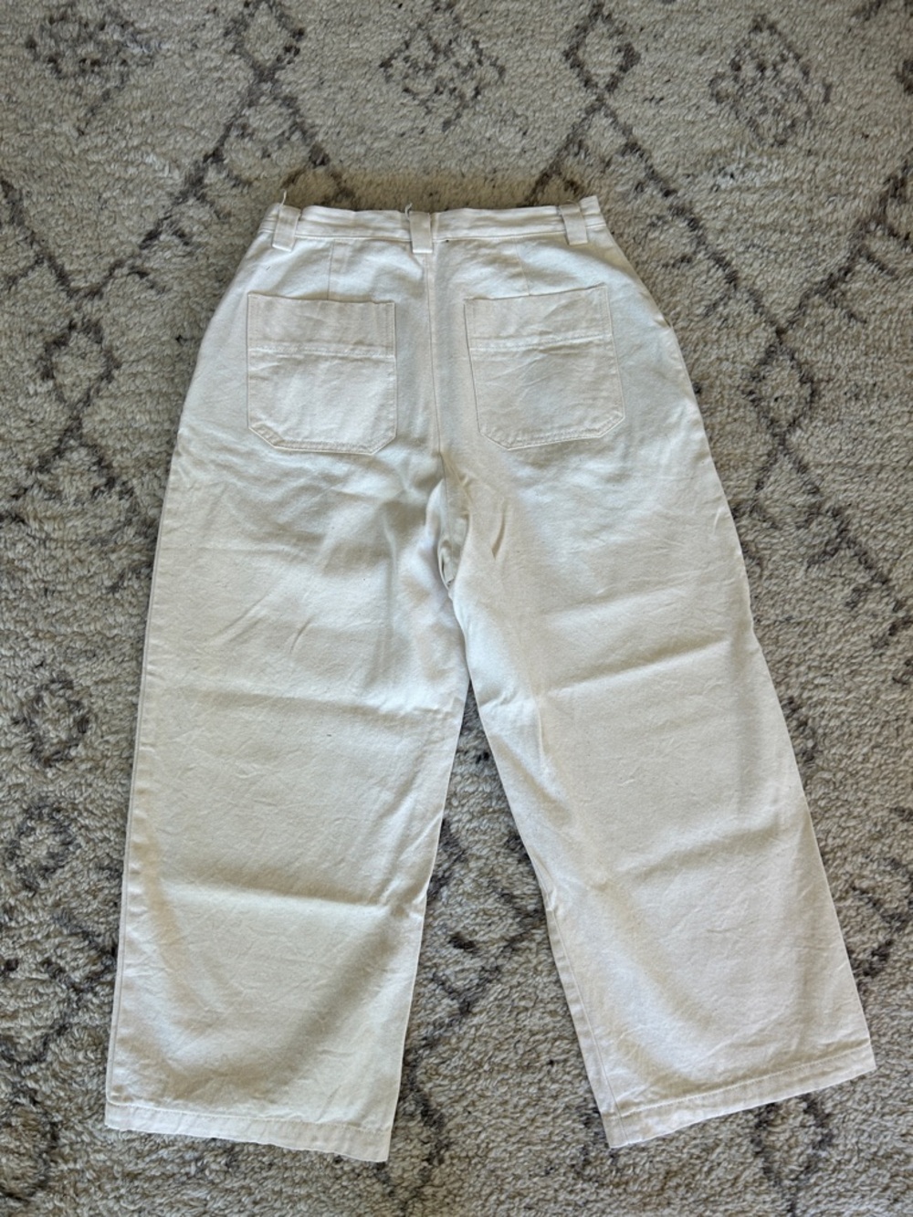 Women’s Casual Wide-Leg Pants in Off-White - Picture 3 of 4